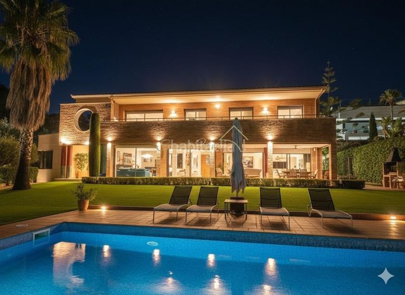 Foto bc556e3e-f376-4f60-b916-2236ce535230. Casa amb calefacció aparcament piscina a Teià