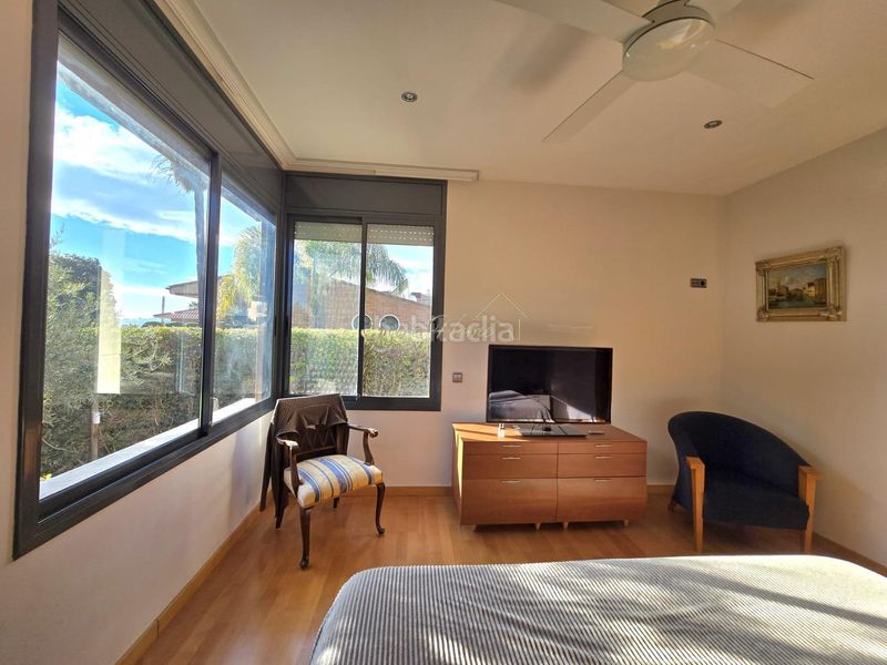 Foto dd8b383d-57dd-43b4-bccd-f913a0e8a6d8. Casa amb calefacció aparcament piscina a Teià