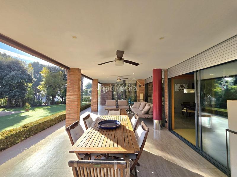 Foto fae211f2-d095-4d52-9632-c5460fe66640. Casa  chalet exclusiva y privada, en Teià