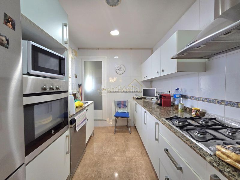 Foto 12ef7c09-2d43-4437-9a5d-48fa2f3bb411. Casa amb calefacció a Centre-Nucli Antic Premià de Mar