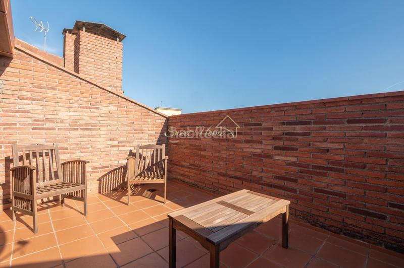 Foto 4b22fc26-cceb-4380-994a-9bed21c00cc6. Haus mit heizung parking pool in Califòrnia-Santa Madrona Masnou (El)