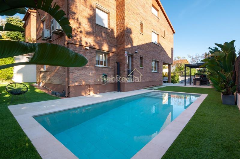 Foto 4c5fa620-7666-4bae-a9bb-82a3aaf7b3fe. Haus mit heizung parking pool in Califòrnia-Santa Madrona Masnou (El)