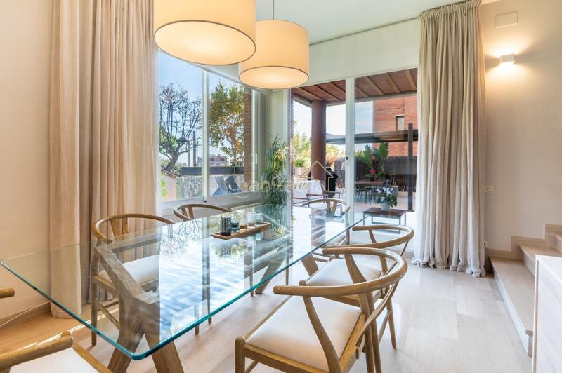 Foto b9e3f2f1-9585-4377-b2aa-8e943c463ea8. Haus mit heizung parking pool in Califòrnia-Santa Madrona Masnou (El)