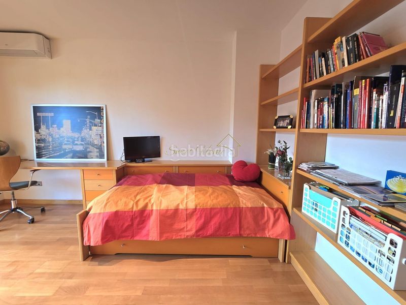 Foto 62ce1467-d312-423c-b344-580a49502d06. Casa amb calefacció aparcament piscina a Teià