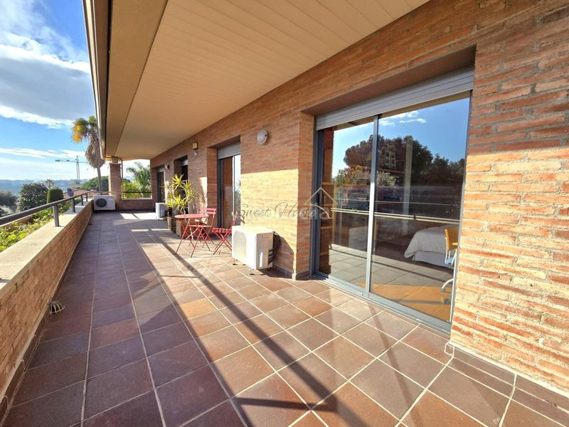 Foto 6521b417-043f-4b56-9422-642e303b81c7. Casa amb calefacció aparcament piscina a Teià