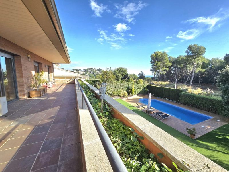 Foto 6e62b820-37e1-4f81-8266-f1c52dfa2fd7. Casa amb calefacció aparcament piscina a Teià