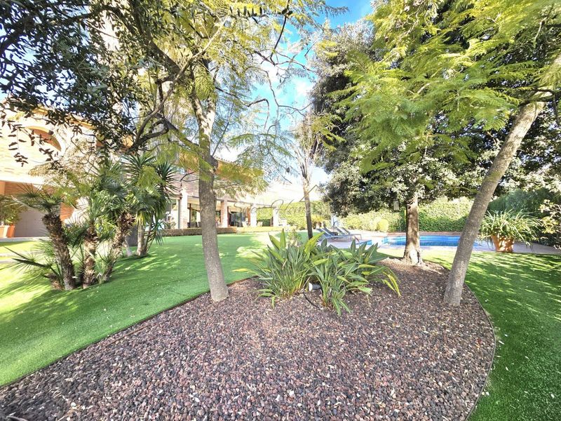 Foto 7d4c1a68-450c-4f15-bbf9-e047798a912f. Casa amb calefacció aparcament piscina a Teià