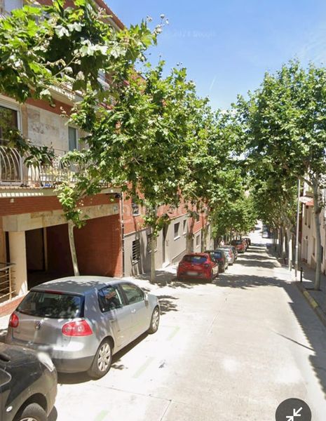 Foto 8f115d16-f599-4d50-a3cf-714485a36826. Aparcament cotxe a Centre Masnou (El)