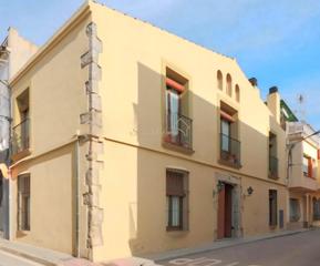 Casa a Nucli Urbà. Casa chalet riformato al centro