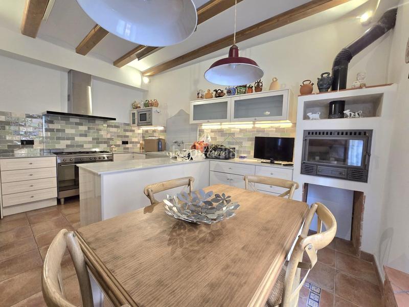 Foto 06510b5e-f586-4d16-aa72-0c331264ecfc. Casa con riscaldamento in Nucli Urbà Argentona