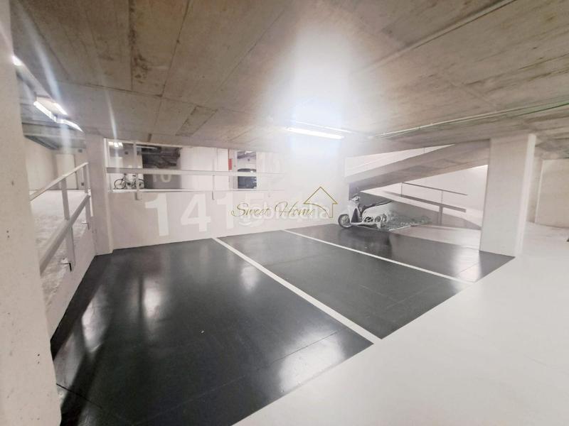 Foto 3f9c1947-2909-4c75-b64b-08541cf1623a. Parking coche plaza de parking coche mediano en Centre Masnou (El)