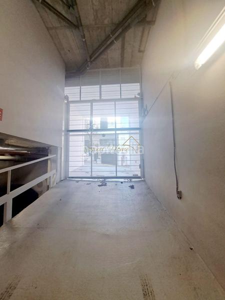 Foto a5029bd0-c358-4d73-a4a9-6002b0cd53ac. Parking coche plaza de parking coche mediano en Centre Masnou (El)