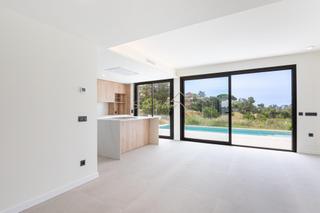 Haus in Teià. Exclusiva villa con piscina privada
