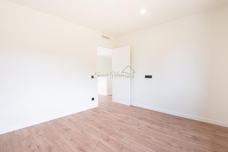 Foto 8e9181e3-83c7-47db-b600-cbb94896cbb7. Maison avec chauffage parking piscine dans Teià