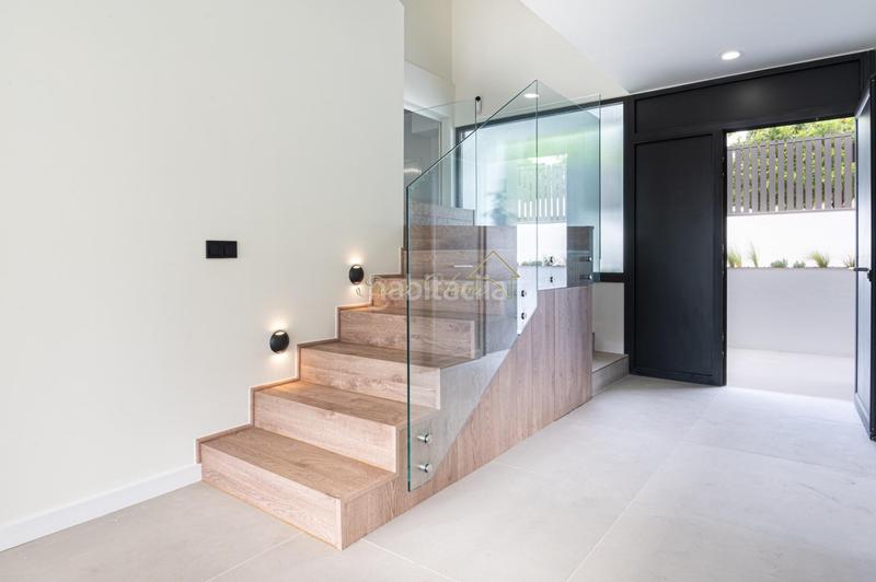 Foto 9cc2f128-a0f3-4d4f-9e40-bd7f2c99fb55. Maison avec chauffage parking piscine dans Teià