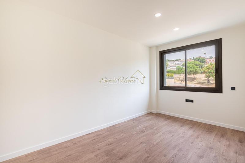 Foto be8533cd-cd56-4fc6-b825-f11f2812df43. Maison avec chauffage parking piscine dans Teià