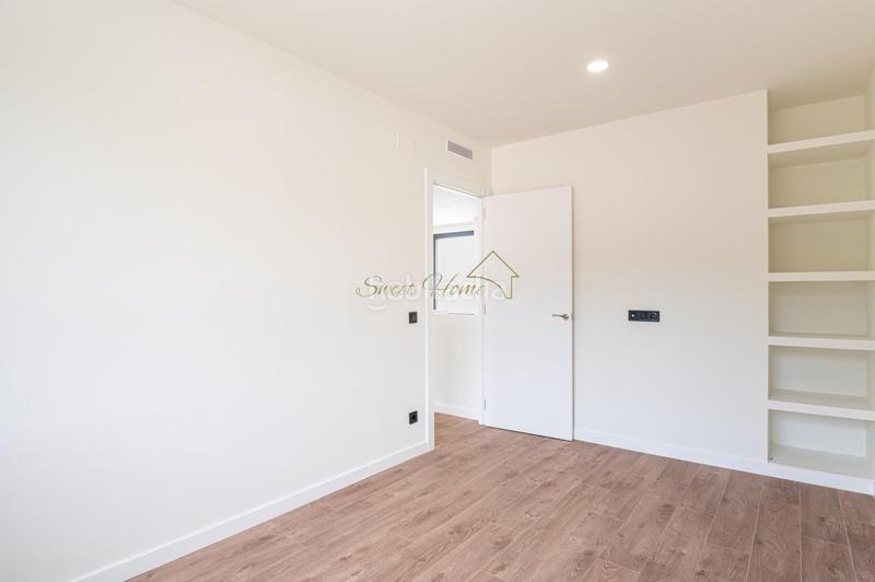 Foto cf91815e-5ddd-41f2-bf5a-6e5470b8c125. Maison avec chauffage parking piscine dans Teià