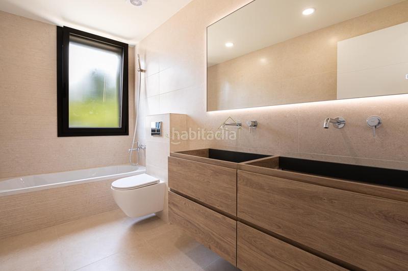 Foto fbea177c-fded-48e8-a805-2ceef7e6266e. Maison avec chauffage parking piscine dans Teià