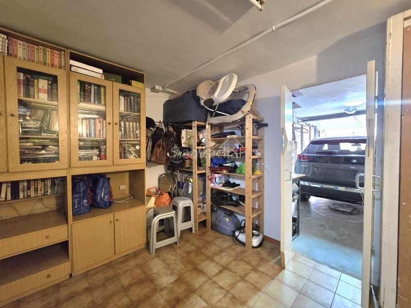 Foto 1070cd4d-8bd4-47a8-b24b-b51e887e575f. Casa adossada amb calefacció aparcament a Tiana