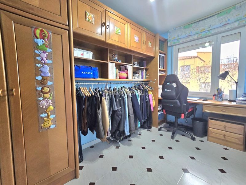 Foto a404170c-4805-4d95-9b84-4c16b32ae87a. Casa adossada amb calefacció aparcament a Tiana
