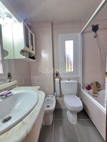 Foto ca5f7ae0-ebe0-4232-b1bc-63abce652ba9. Casa adossada amb calefacció aparcament a Tiana