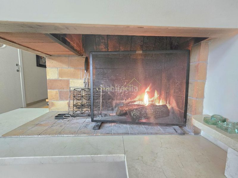 Foto e8548f26-e57e-4fbb-a9f5-15903bf258d0. Casa adossada amb calefacció aparcament a Tiana