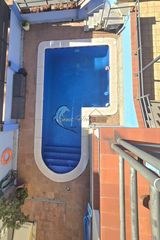 Casa en Centre. Vivienda exclusiva con piscina cerca de la playa