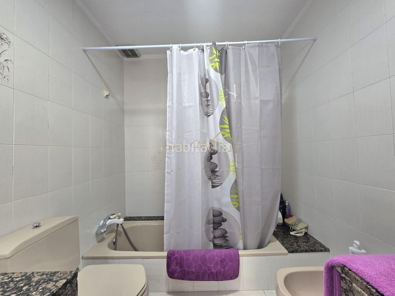 Foto 49c8baec-d415-44cb-a70b-39ba0c9d49dc. Casa amb calefacció aparcament piscina a Centre Masnou (El)