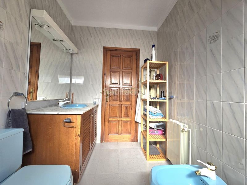 Foto bfc08d0d-fcd3-4ce5-9730-d25caa50badb. Casa amb calefacció aparcament piscina a Centre Masnou (El)