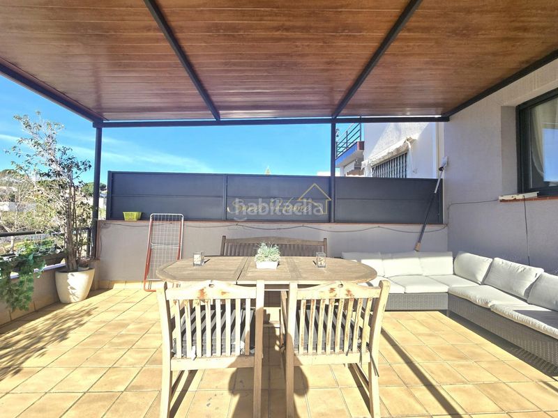 Foto e5b509da-c0f0-4921-84fe-7a78740b59e4. Casa amb calefacció aparcament piscina a Centre Masnou (El)