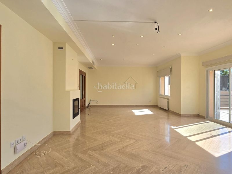 Foto 4bee5f8e-c934-4734-97dc-483ff659f689. Casa amb calefacció aparcament piscina a Vilassar de Dalt