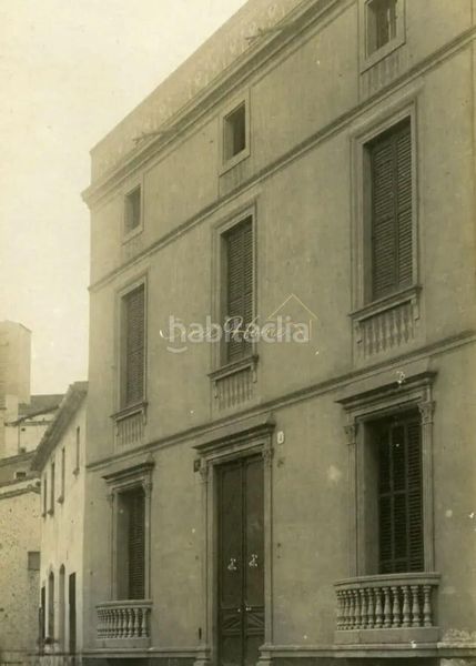 Foto 45926c8b-e771-424e-bb11-e728e059723f. Casa amb aparcament a Centre Masnou (El)