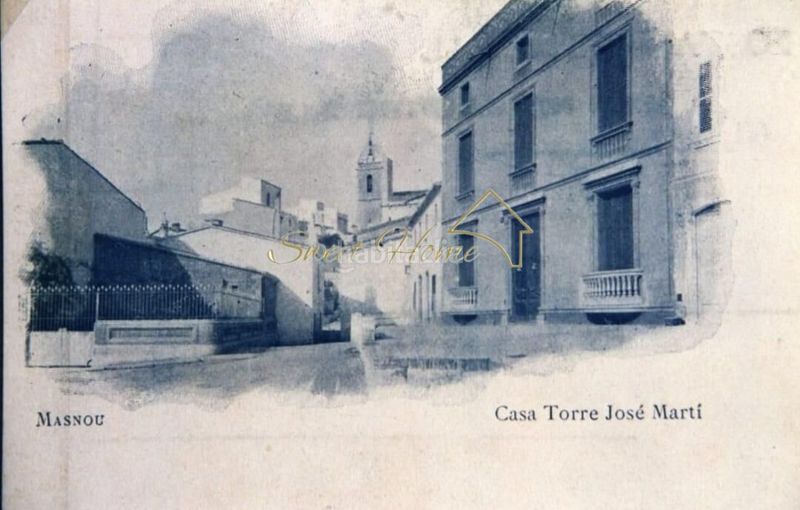 Foto 4eafbe5f-d642-4e2e-8532-9e9dc188c023. Casa amb aparcament a Centre Masnou (El)