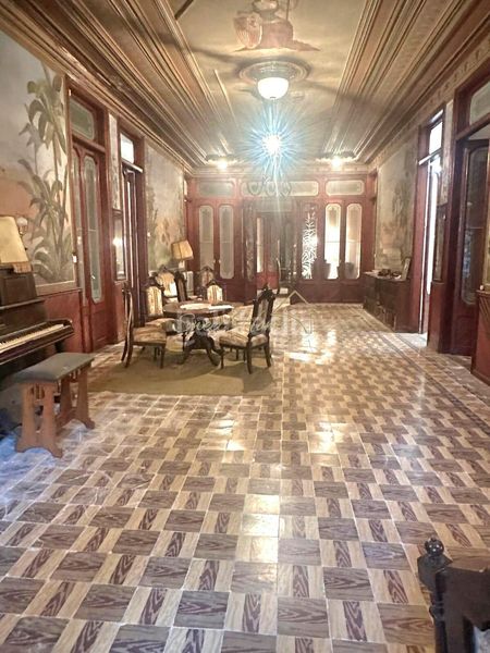 Foto e7aee247-a14a-45e7-9442-28ea1d3e8a82. Casa amb aparcament a Centre Masnou (El)