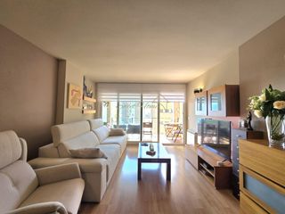 Piso en Montgat. Exclusivo piso con vistas al mar en montga