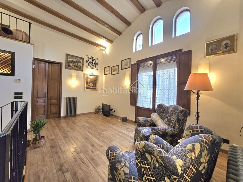 Foto 87c6a7f2-b324-4b51-be18-949afdb6998e. Casa elegancia renovada en el corazón en Nucli Urbà Argentona