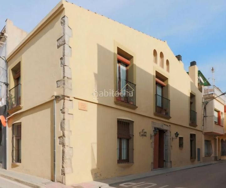 Foto 987e3ddf-8d6a-4a59-b274-947f32a49551. Casa elegancia renovada en el corazón en Nucli Urbà Argentona