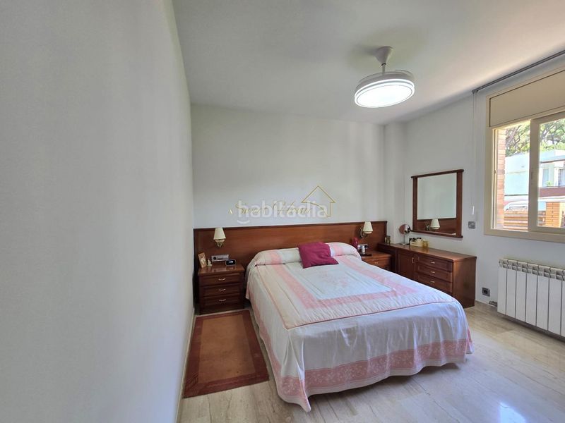 Foto d7973fa2-7b78-4920-8829-094da195e2ba. Casa con riscaldamento parcheggio piscina in Cabrils
