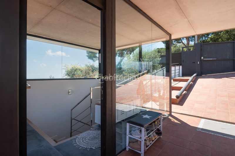 Foto 5c0ae519-98dd-4299-8c4d-d53d0f7a53dc. Xalet amb calefacció aparcament piscina a Alella