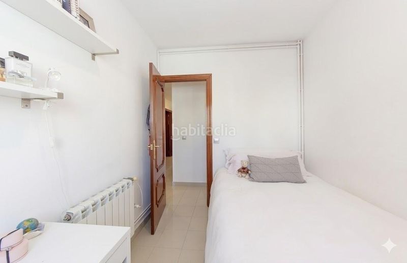 Foto 260a7d97-25eb-4f90-9d3c-5fe87c839342. Casa amb aparcament a Nucli Urbà Argentona