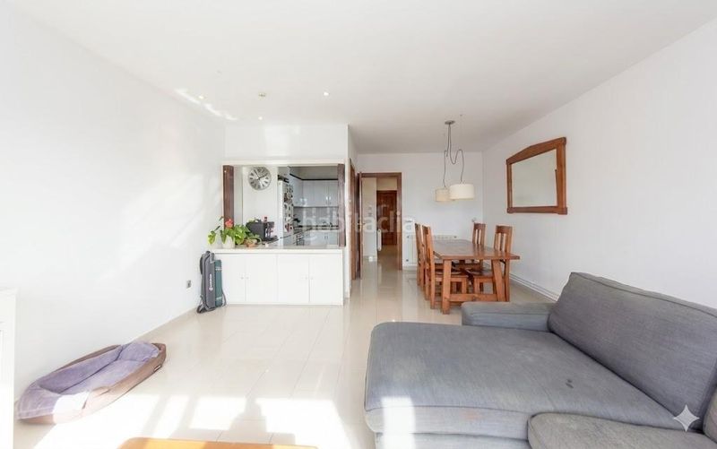 Foto 8b3dd91b-a658-4da5-ade6-ce0d73b9a485. Casa amb aparcament a Nucli Urbà Argentona