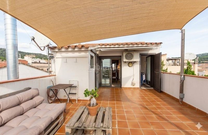 Foto 986e30fd-5af3-44c2-b9e0-3a6bc5c5a579. Casa amb aparcament a Nucli Urbà Argentona