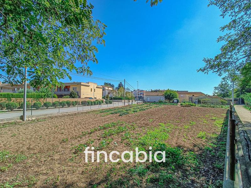 Foto c40d044d-3dc4-41ec-afc2-2d08d040b2d5. Terrain résidentiel dans Vilobí d´Onyar