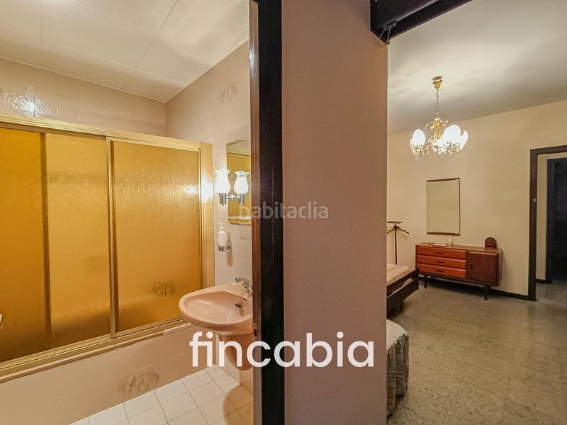 Foto d7ee2c66-468e-4d21-a643-052dfdde1d8d. Casa amb calefacció aparcament a Riudarenes