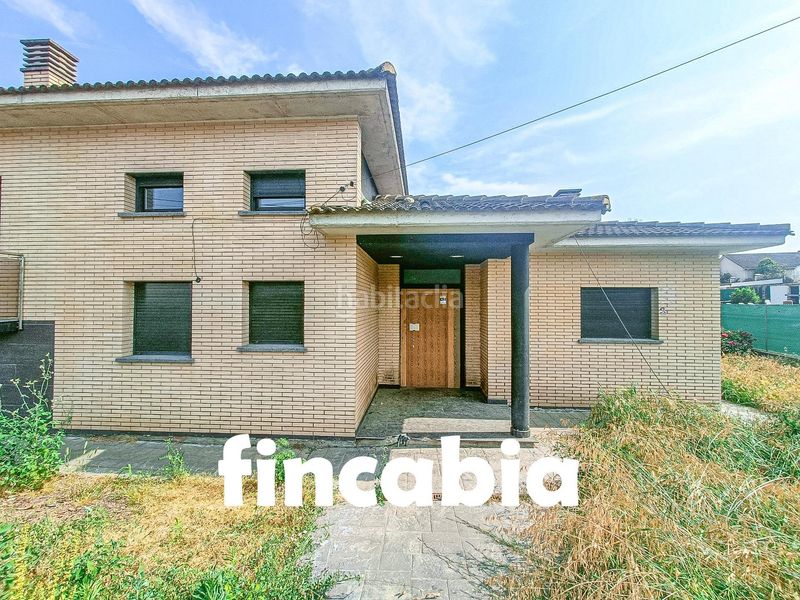 Foto 71b9769b-360c-4006-97b3-ce0e740fb689. Casa amb aparcament piscina a Caldes de Malavella