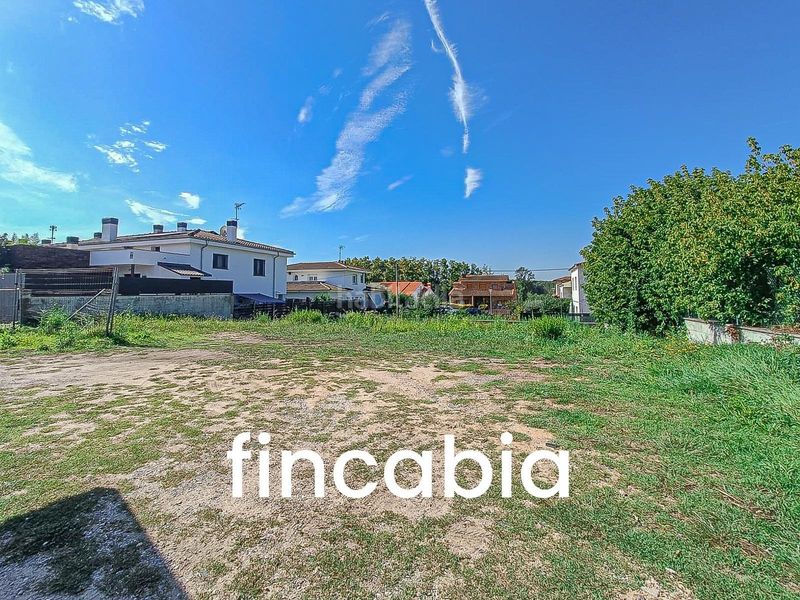 Foto 0704c7a1-ba3e-4a25-acd8-13e0a13005a5. Terreny residencial a sta coloma 61 a Riudarenes