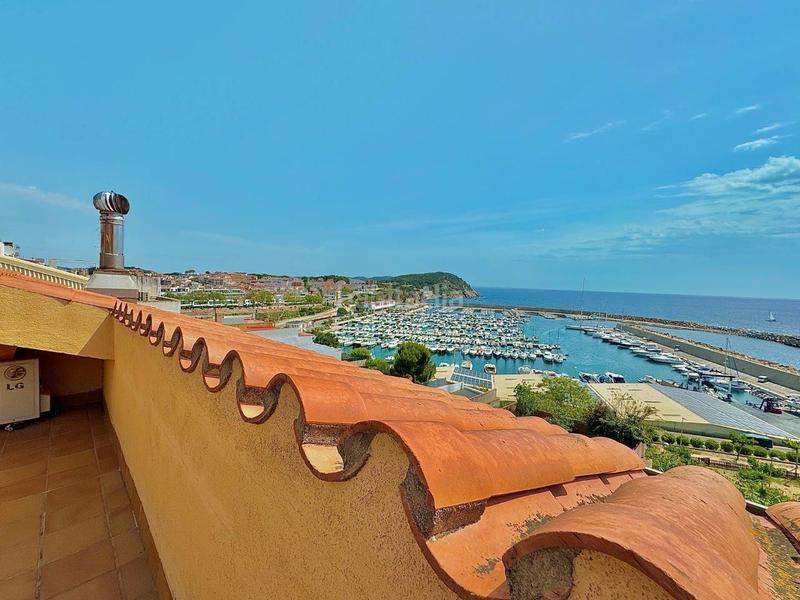 Foto 9d6a3aca-6c46-4d3a-ae41-f5e9adafc650. Apartamento en pedrò àtico dúplex con vistas al mar . en Palamós