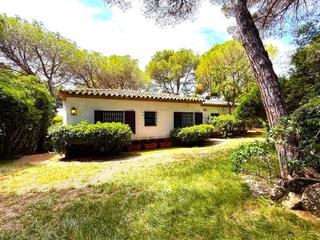 Casa a Doctor barraquer. Villa 5 dormitorios en castell madeleine torre valentina, calong