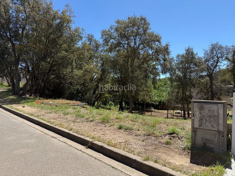 Foto f5bd6335-89ef-41b1-ad50-7f9337fe8b4b. Terreny residencial a ramon llull 4 a Cabanyes-Mas Ambrós-Mas Pallí Calonge