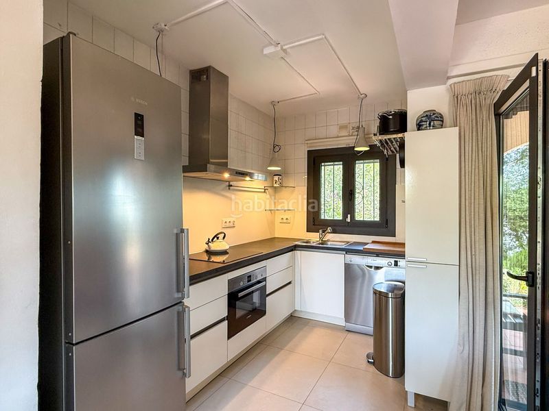 Foto a47b35c1-da24-4760-ba76-841e8722267a. Casa a liverpool 4 a Cabanyes-Mas Ambrós-Mas Pallí Calonge